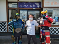 ガンライザーとパッカー大佐がお店にやってきた！ 2021/06/17 20:31:50